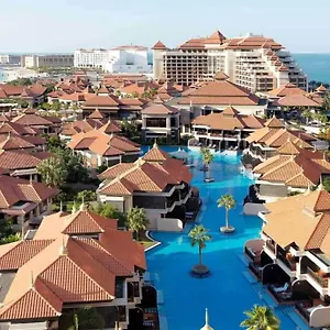 Signature Living Resort Apartments With Private Beach And Laguna Pool , Palm Jumeirah Dubai